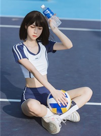10 - Summer sportswear(33)
